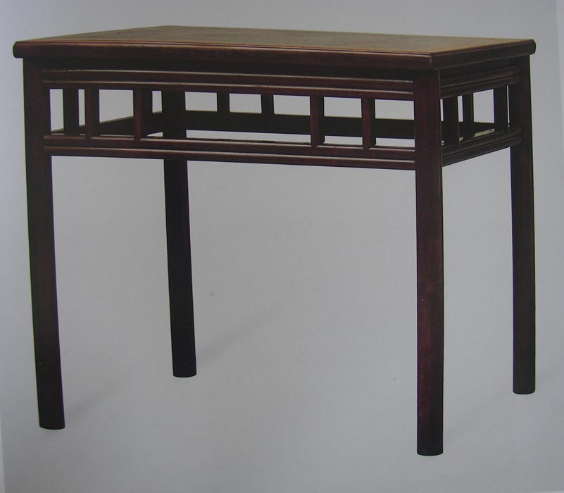 Obibi square tables